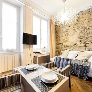  Appartement Cosy En Centre Aux Cordeliers Ail